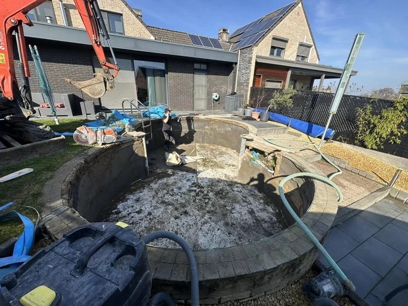 Rénovation lourde d’une piscine existante — intervention JC PISCINES